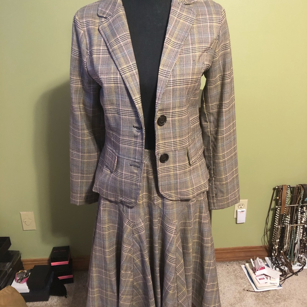 Suit